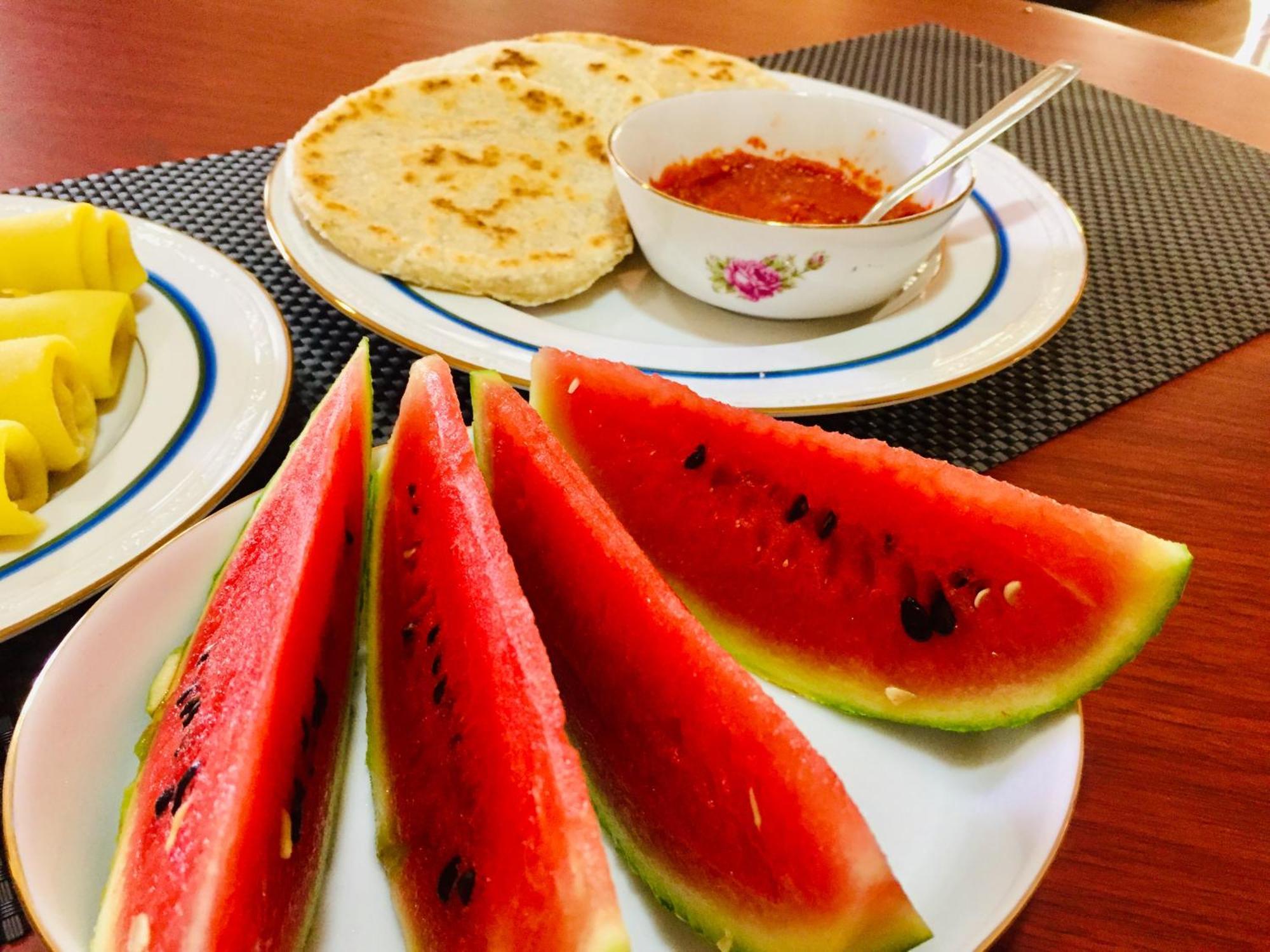 Sweet Home Tourist Rest, Cooking Classes & Tours Anuradhapura Εξωτερικό φωτογραφία