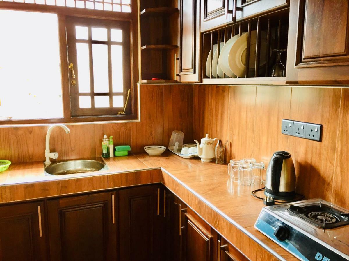 Sweet Home Tourist Rest, Cooking Classes & Tours Anuradhapura Εξωτερικό φωτογραφία